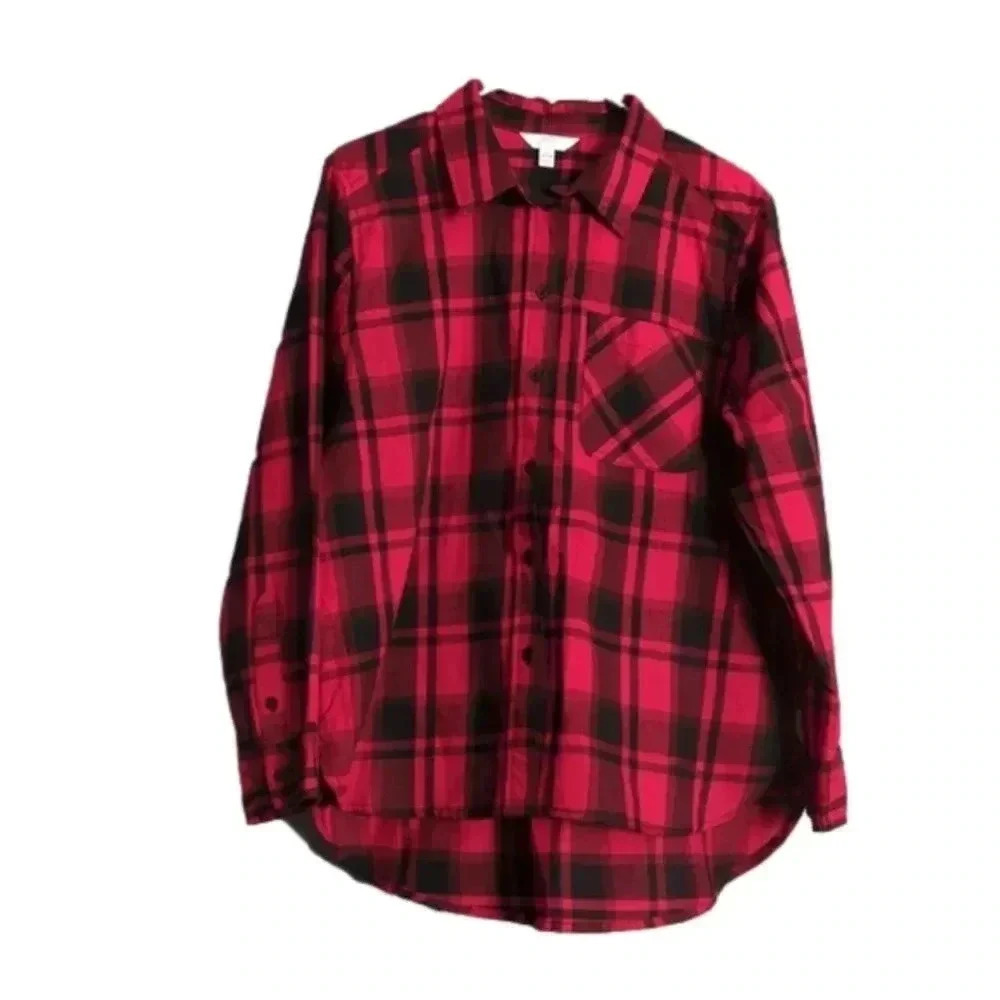 Juniors red flannel shirt